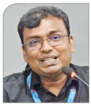 মাতৃদুগ্ধের উপকারিতা সবাইকে জানাতে হবে